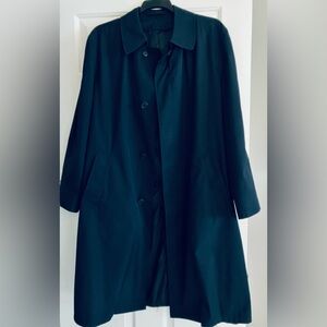 Classic Unisex Navy Blue Trench Coat Size 42 Reg. (L-XL) Lined, Great Look